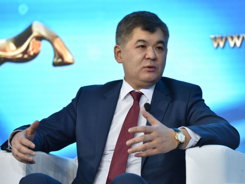ءبىرتانوۆ: دارىگەرلەردى تەگىن وقىتىپ، ءوز بەتىمەن قويا بەرەتىندەي مەملەكەتتىڭ قارجىسى تاسىپ جاتقان جوق