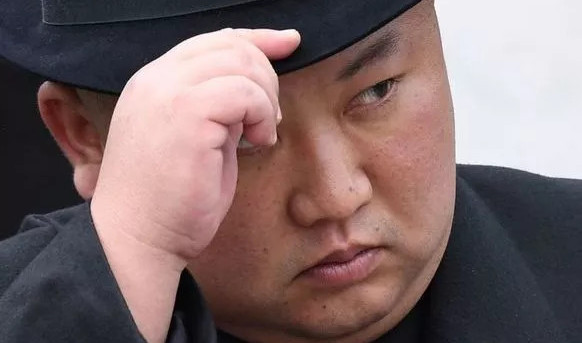 /image/2020/04/26/crop-8_3_343x582_kim-jong-un-1272833.jpeg