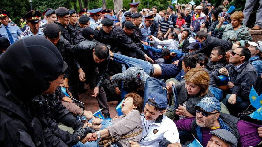 /image/2020/06/05/crop-3_33_481x856_kazakhstan-protest2019-06.jpg