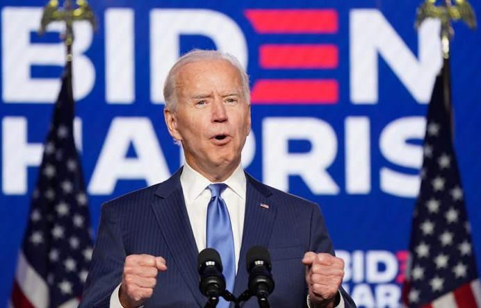 /image/2020/11/07/crop-4_4_444x692_biden700.jpg