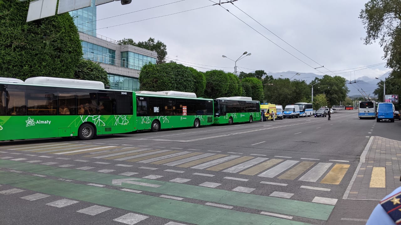 06.07.2021. Almatydaǵy mıtıń/Foto: Qamshy.kz