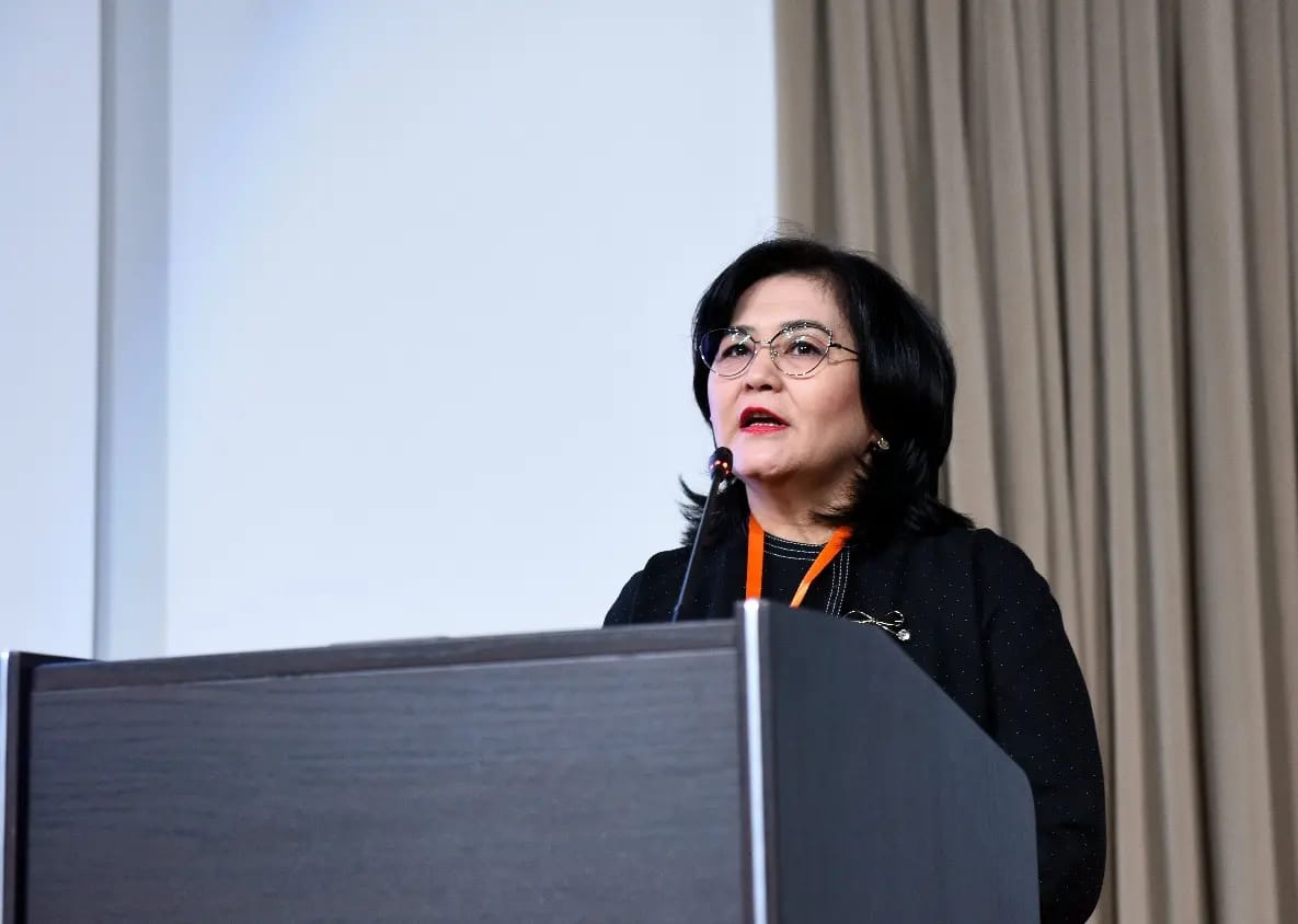 فوتو: «پەدياتريا جانە بالالار حيرۋرگياسى عىلىمي ورتالىعى» باسپا ءسوز قىزمەتى