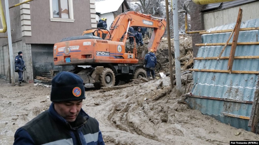 Алматыдағы лай көшкіні: бүтін бір отбасының опат болуына кім жауапты, қай шенді жазалануы тиіс?