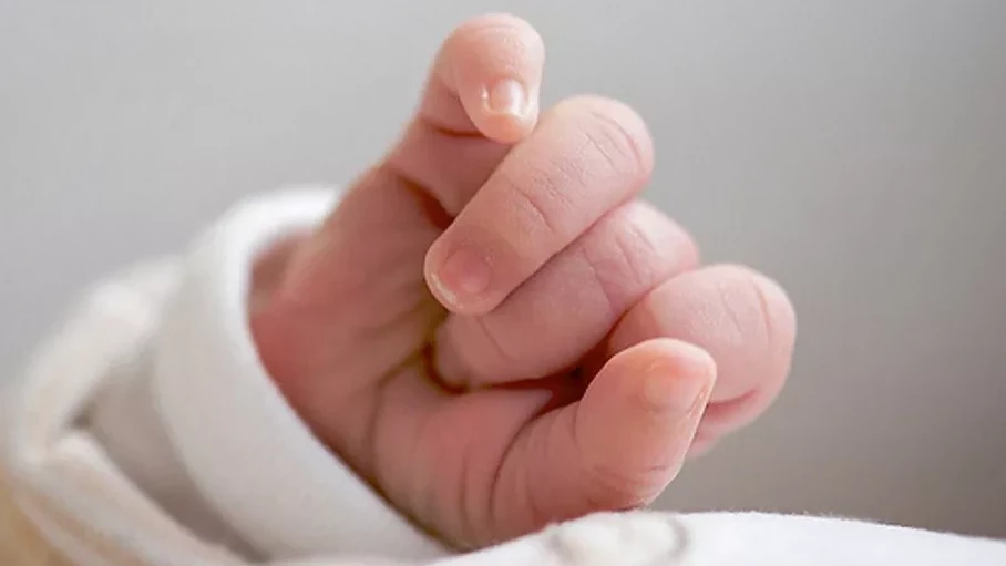 الماتى وبلىسىندا جەدەل جاردەم قىزمەتكەرلەرى ايەلدى ۇيىندە بوساندىرىپ الدى
