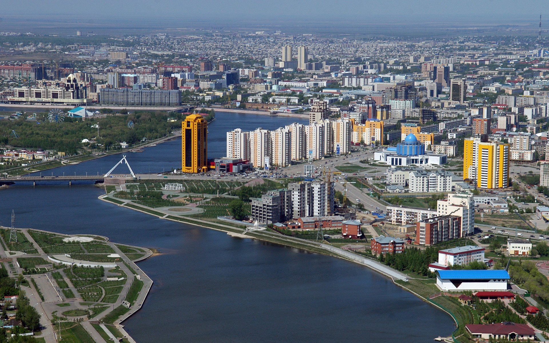 kazakhstan_city-wallpaper