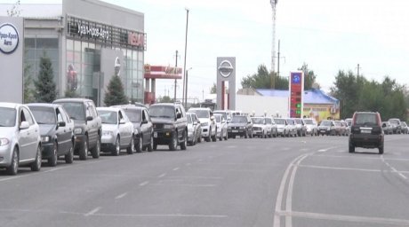 Оралдың жанармай бекеттерінде ұзын-сонар кезек қалыптасты