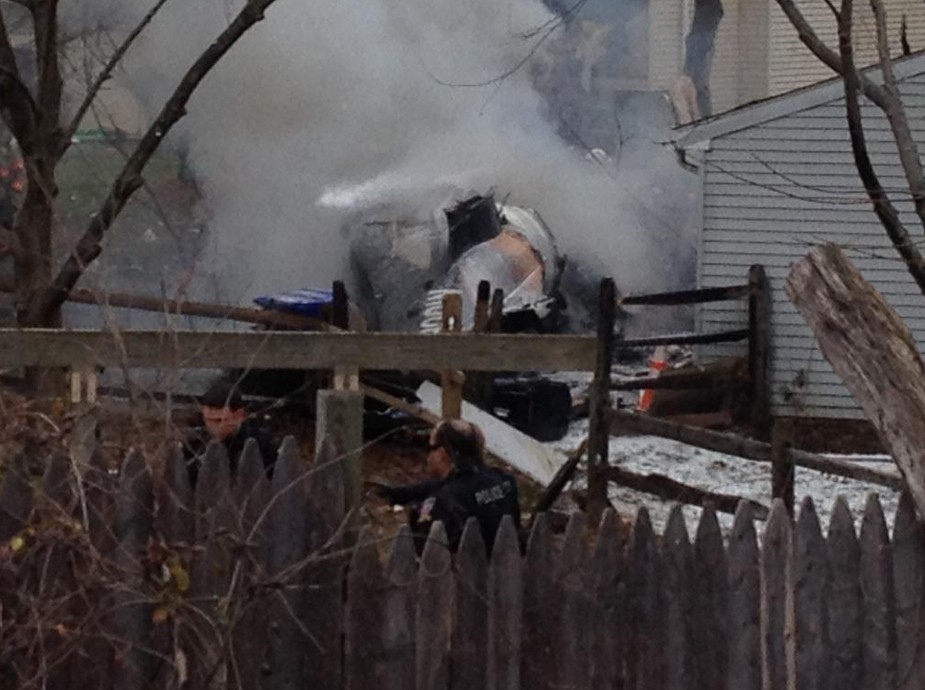 4293179-v-prigorode-vashingtona-samolet-vrezals