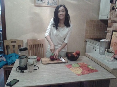 Меруерт Түсіпбаева өміріндегі еркектер туралы кітап жазып жатыр (фото)