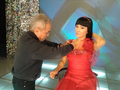 Меруерт Түсіпбаева өміріндегі еркектер туралы кітап жазып жатыр (фото)