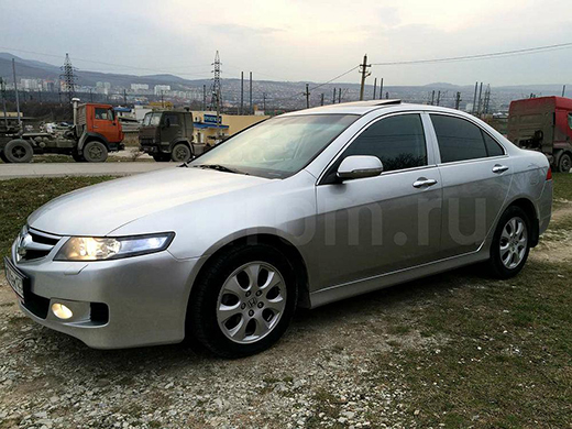 Ресейде $10 000 қандай автокөліктер сатып алуға болады? (фото)