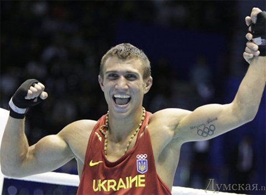 Тайсон Головкинді украиналық Ломаченкодан төмен санайтынын айтты