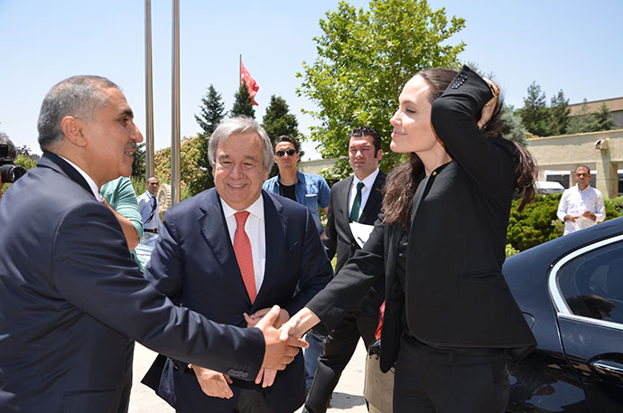 690x457_0xd42ee42a_14654306751434961736