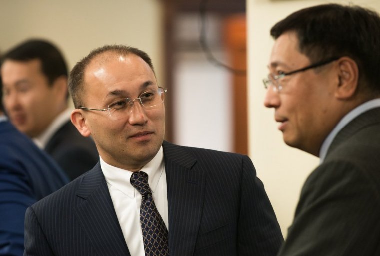 Министр информации и коммуникаций Даурен Абаев.