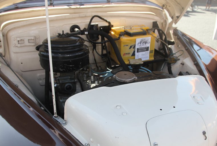 Начинку для этих раритетных машин зачастую приходится использовать современную