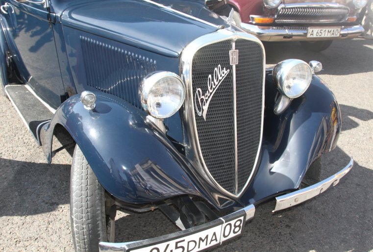 "Первые два года деньги считал, потом уже не стал. Ушло много средств, времени и нервов", - рассказал хозяин