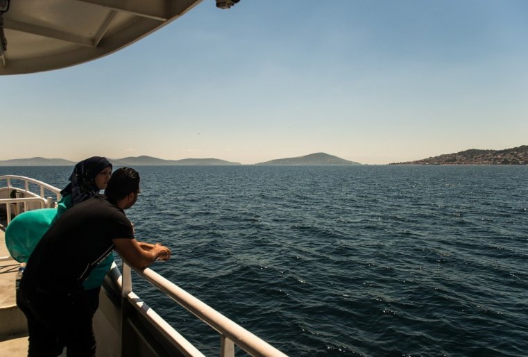 نا پارومە دو ساموگو دالنەگو وستروۆا پلىت وكولو چاسا 