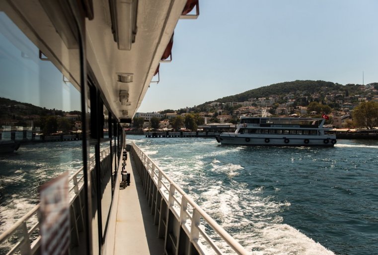 وستروۆ ادالار