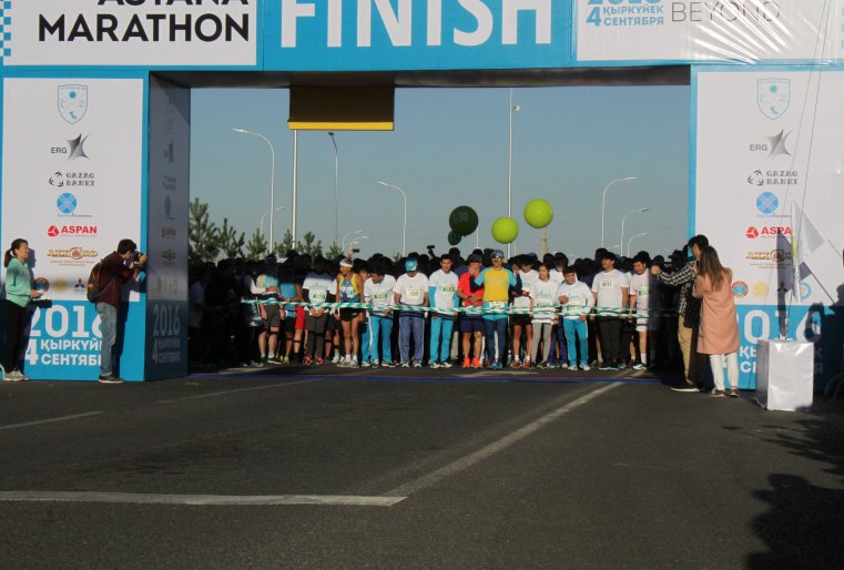 Тем не менее основное внимание СМИ в этот день было приковано к премьер-министру.