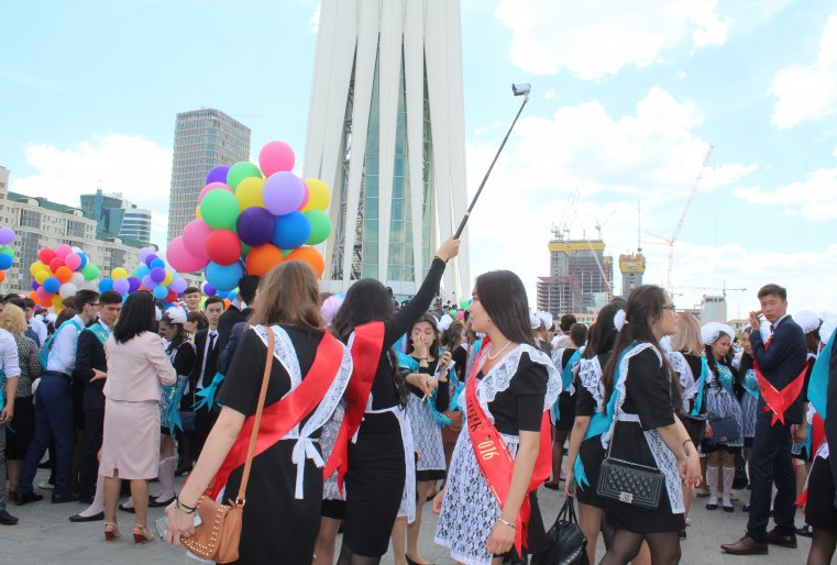 Все, что было снято, тут же появлялось в Instagram.