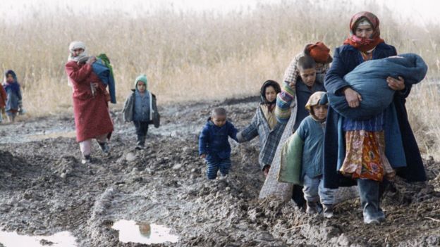 Яои Наруто порно Қара ерлермен оны алдаған нағыз әйелінің онлайн порносын қараңыз