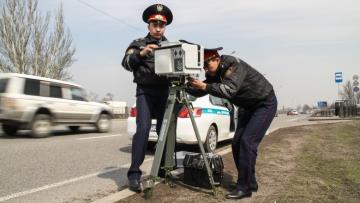 В Алматы автомобили на наличие штрафов планируют проверять при выезде из города