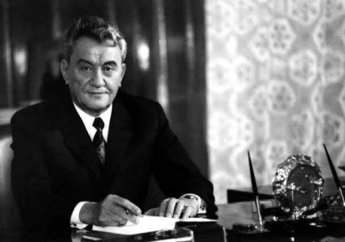 Үлкен спорттық поп порно