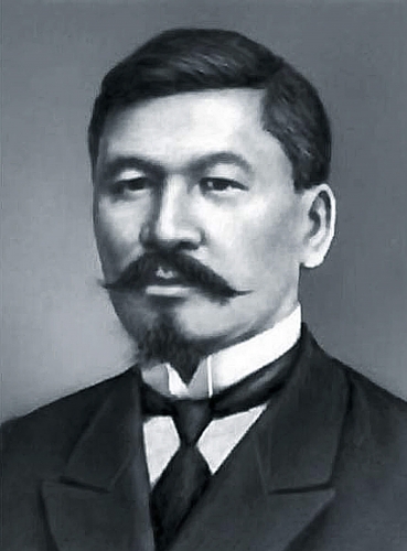 Ол ұйықтайды, ол оны аузына береді.