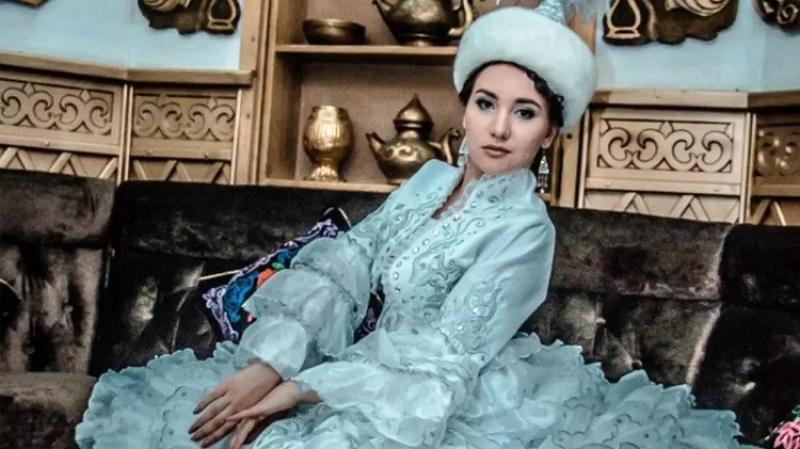 Порно мұғалім ағалары