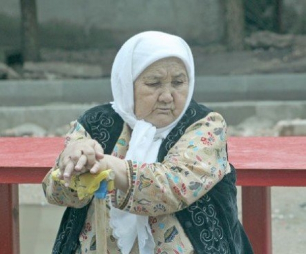 Жеке алаяқ әйелдердің жасырын камералары