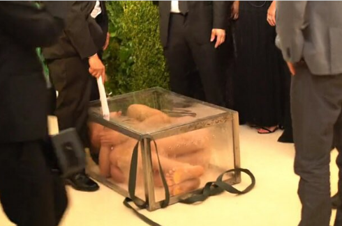 Жалаңаш еркек