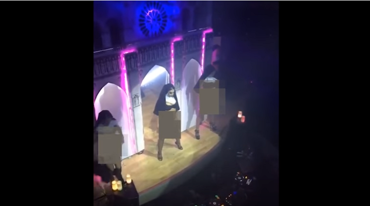 Презервативтен жасалған DIY қынап