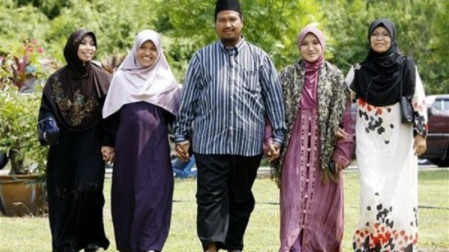 Бисексуалы жұптар порно видео