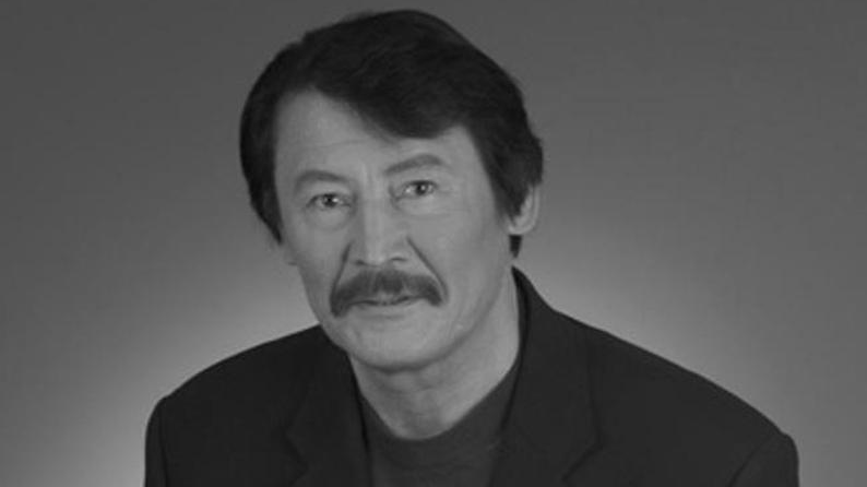 Орыс күйеуі ғашығының спермасын жалайды