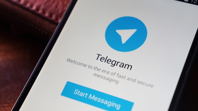 Apple прекратила блокировку Telegram