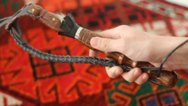 Ұйықтап жатқан қыздардың порно видеосы