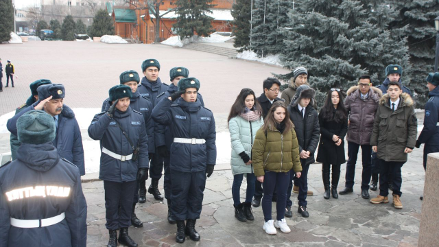 Санкт-Петербургте бір түндік кездесуге қыз іздеп жүрсіз бе?