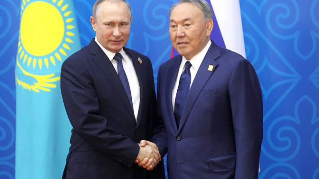 Что Назарбаев говорит о Путине