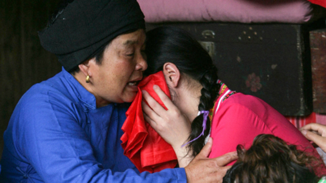 Желіде ат үстінде секс