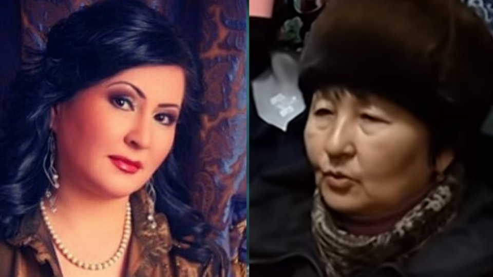 Жалаңаш қыздар үйдегі суретке түсіп жатыр