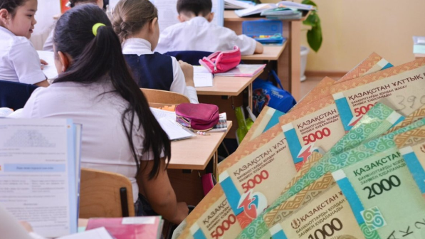 Шымкент қаласының білім басқармасы басшысы: Мұғалімдерден ақша жинауға қатаң тыйым салынды"