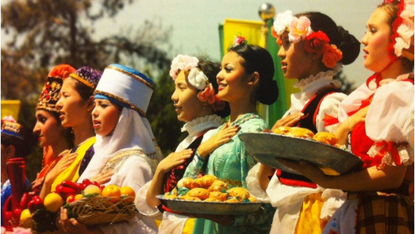“Бірлік” күнінің тамырында қазақтың зұлмат трагедиясы жатыр…