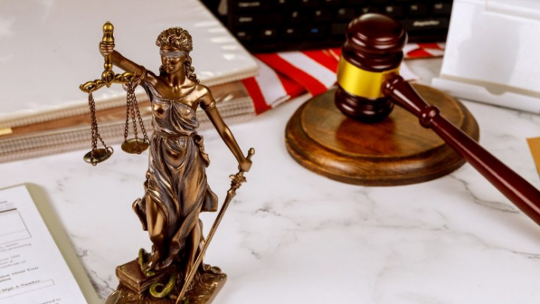 شەنەۋنىكتەرگە جولىققانى ءۇشىن – 11 جىل: الماتى تۇرعىنىنا قاتال ۇكىم