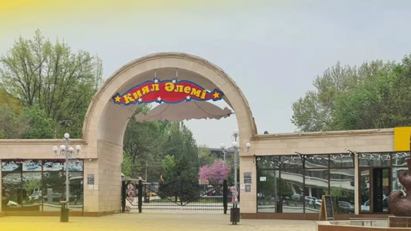 Shymkent kásipkerleri "Qıal álemi" saıabaǵyn súrýge qarsy pikir bildirdi