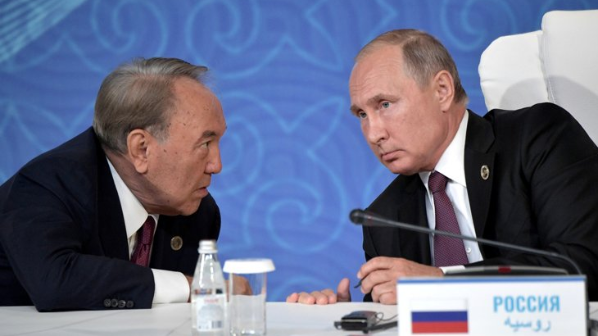 Нұрсұлтан Назарбаев Мәскеуде Путинмен кездесті
