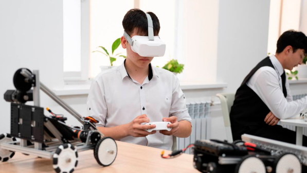 Инвестиции в конкурентоспособное поколение: как в Казахстане модернизируют образование и развивают научный потенциал в рамках реализации Послания Президента