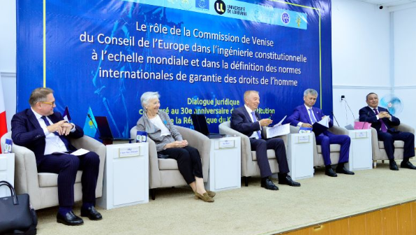 АБАЙ УНИВЕРСИТЕТІНДЕ ХАЛЫҚАРАЛЫҚ ҚҰҚЫҚТЫҚ ДИАЛОГ ӨТТІ