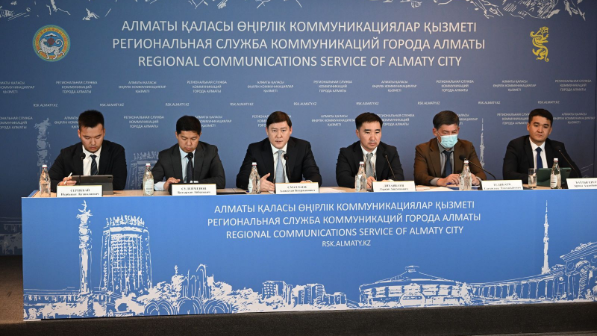 Алмасхан Сматлаев тәулік бойы тазалау жұмыстары мен аула сыпырушылардың жалақысы өсетінін айтты