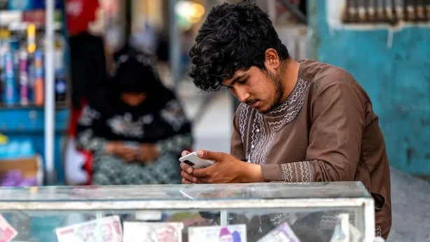 Шетелдік эротикалық тыйым салынған клиптер