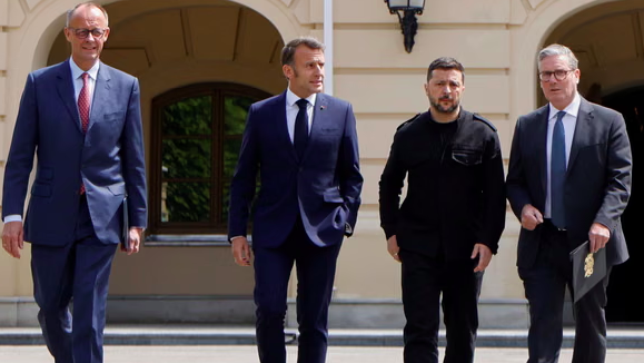 لوندونداعى شەشۋشى كەلىسسوزدەر: ۋكرايناعا قىسىم كۇشەيگەن تۇستا ەۋروپا ءوز ءرولىن كۇشەيتپەك