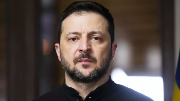 Zelenskıı: Jer bermeımiz. Ýkraına jańa beıbit jospar ázirledi